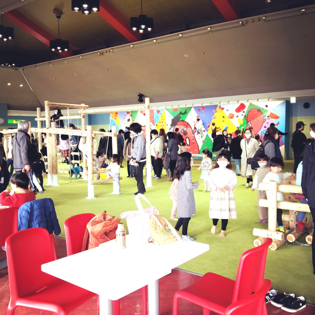 めんたいパークびわ湖の屋内のキッズスペース